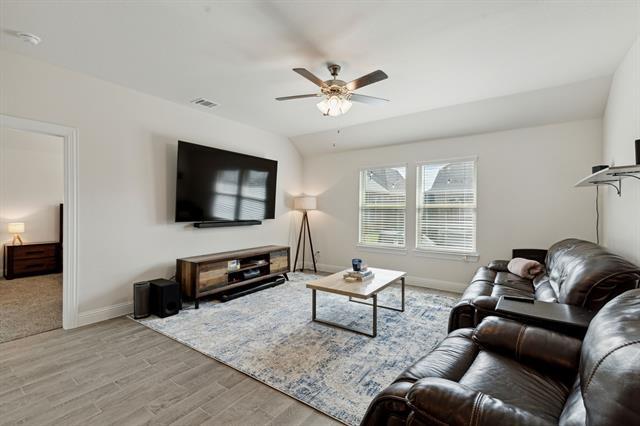 Building Photo - 4221 Stonewall Dr