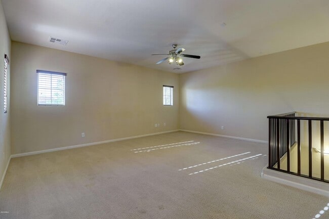 Building Photo - 15359 W Columbine Dr
