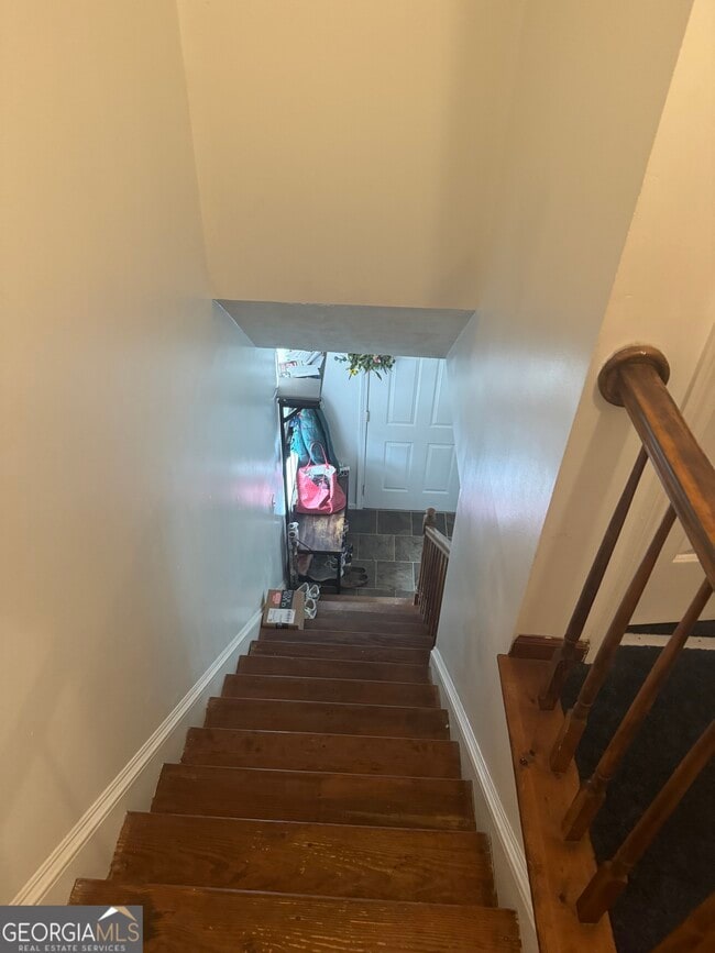 Building Photo - 103 Sleepy Creek Dr