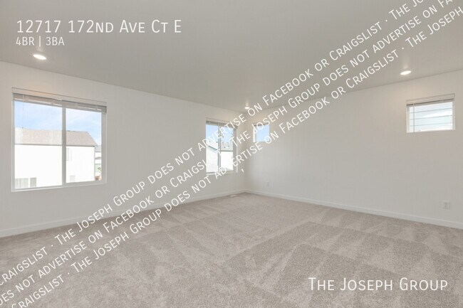 Building Photo - 12717 172nd Ave Ct E