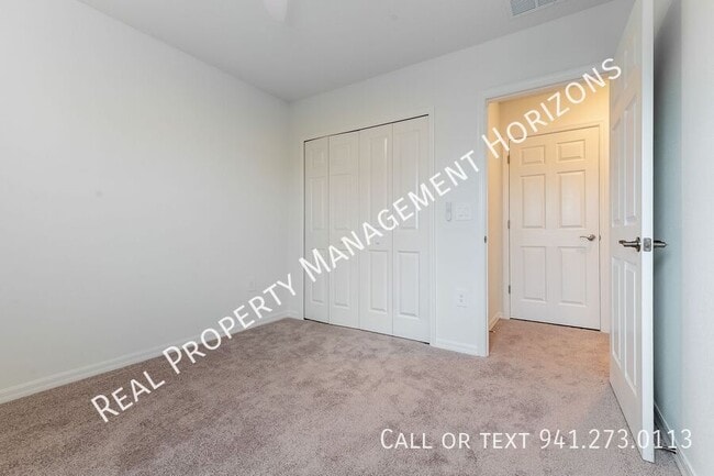 Building Photo - 1929 Transom Ln