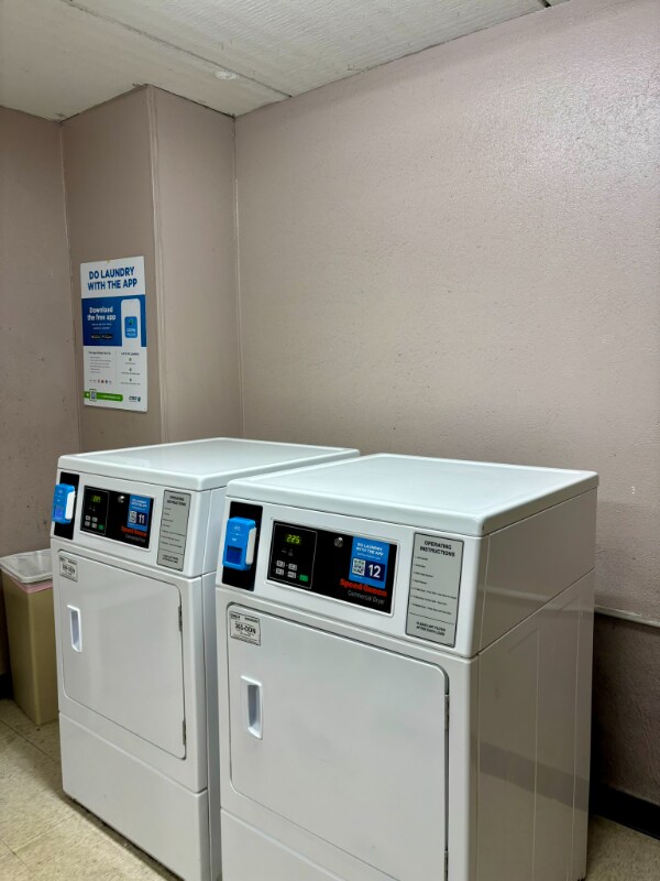 Building Photo - 1400 Millersport Hwy