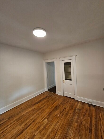 Dining Room - 6330 Frederick Rd