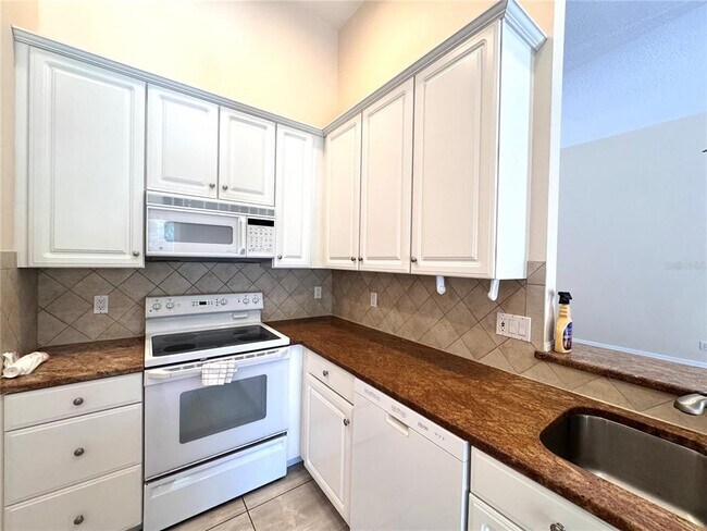 Building Photo - 107 Nandina Terrace