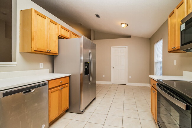 Building Photo - 2366 Tealwood Circle