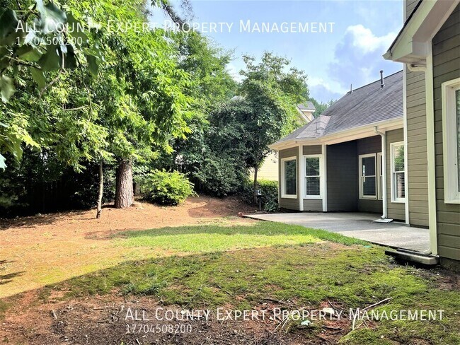 Building Photo - 110 Pinion Cir