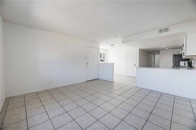 Building Photo - 5317 Redberry St