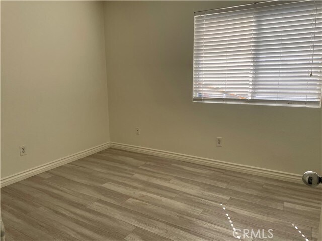 Building Photo - 18250 Shamrock St