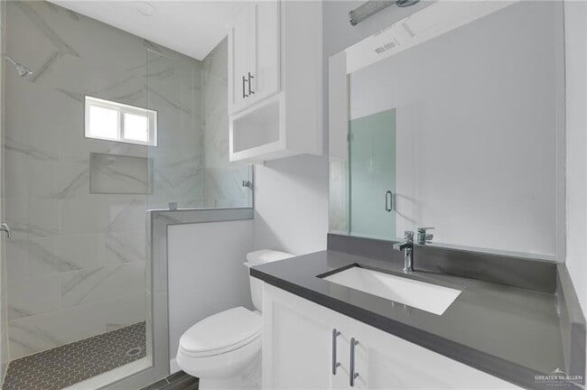 Building Photo - 1405 San Vicente