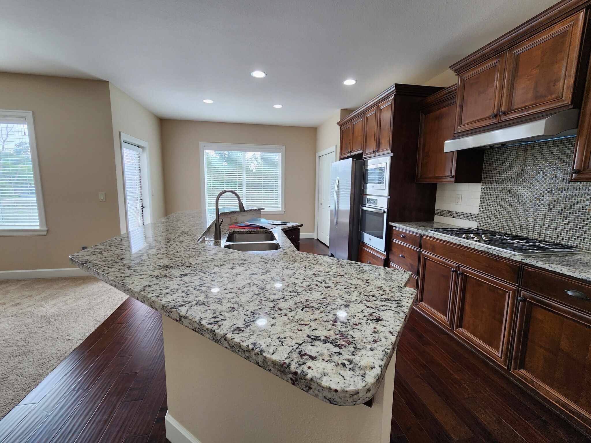 Breakfast Nook, and Kitchen Space - 6128 NW Trowbridge Dr