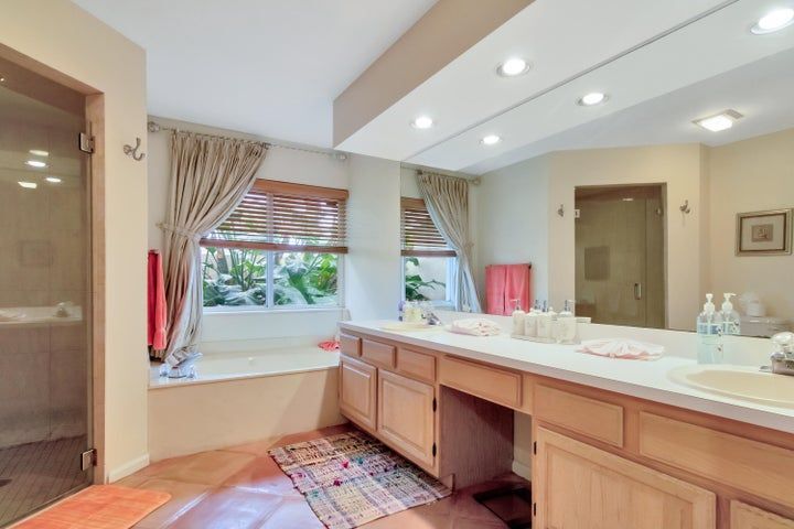 Building Photo - 13725 Folkestone Cir