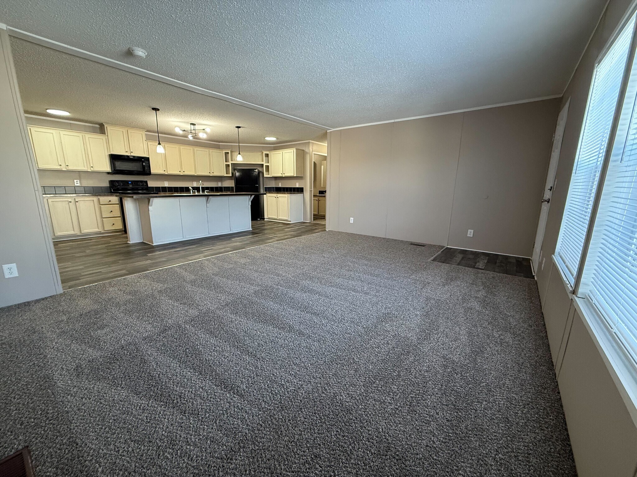 Building Photo - 12457 St Michel Ave