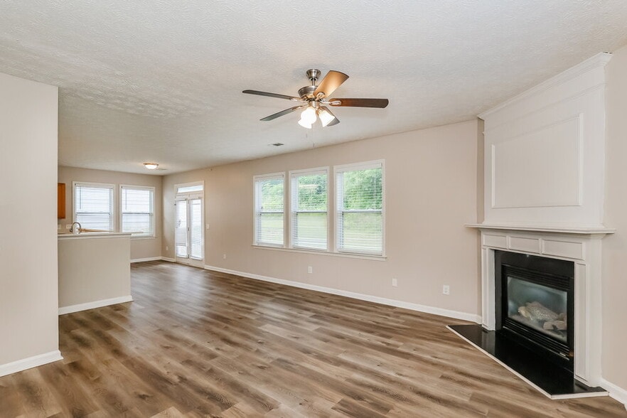 Building Photo - 7190 Flagstone Pl