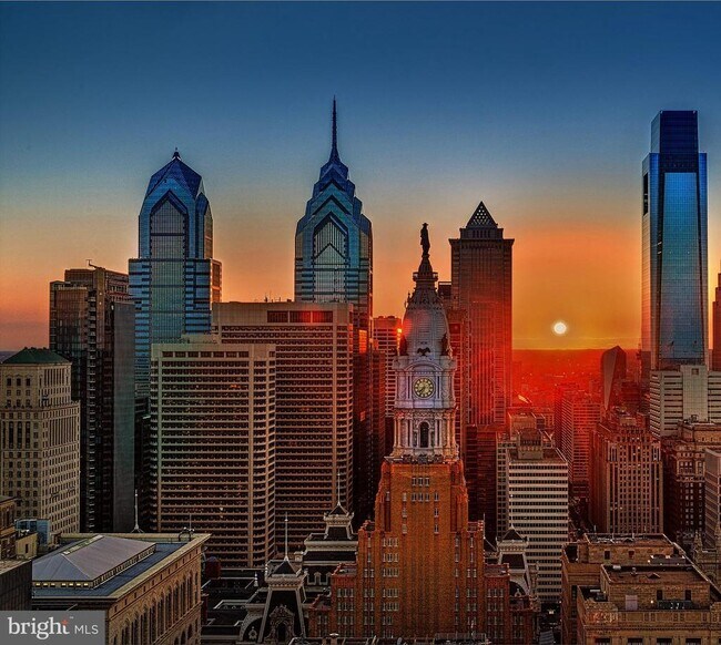 Building Photo - 50 S 16th St