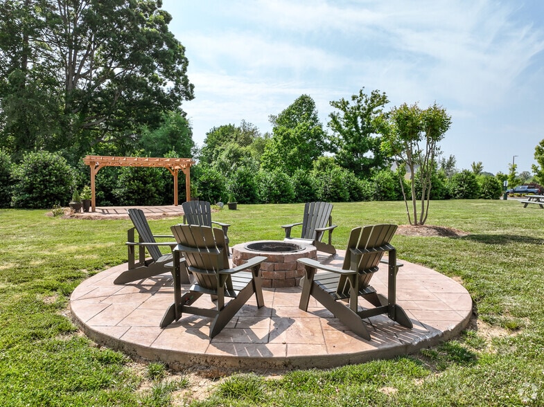 Fire Pit - The Reserve at Smith Crossing