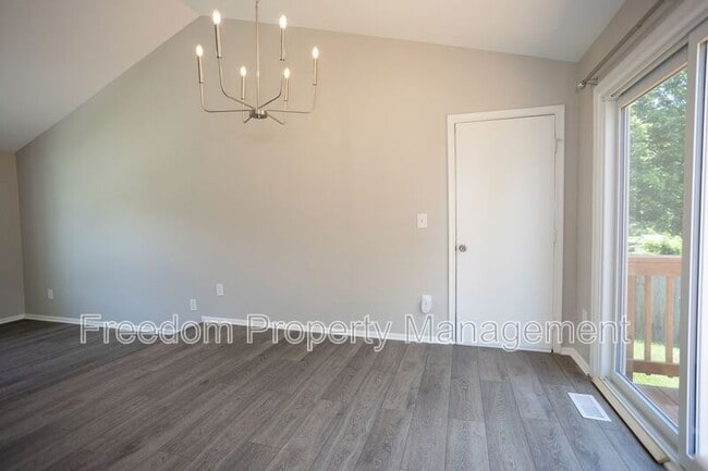 Building Photo - 10116 Wimbledon Ct