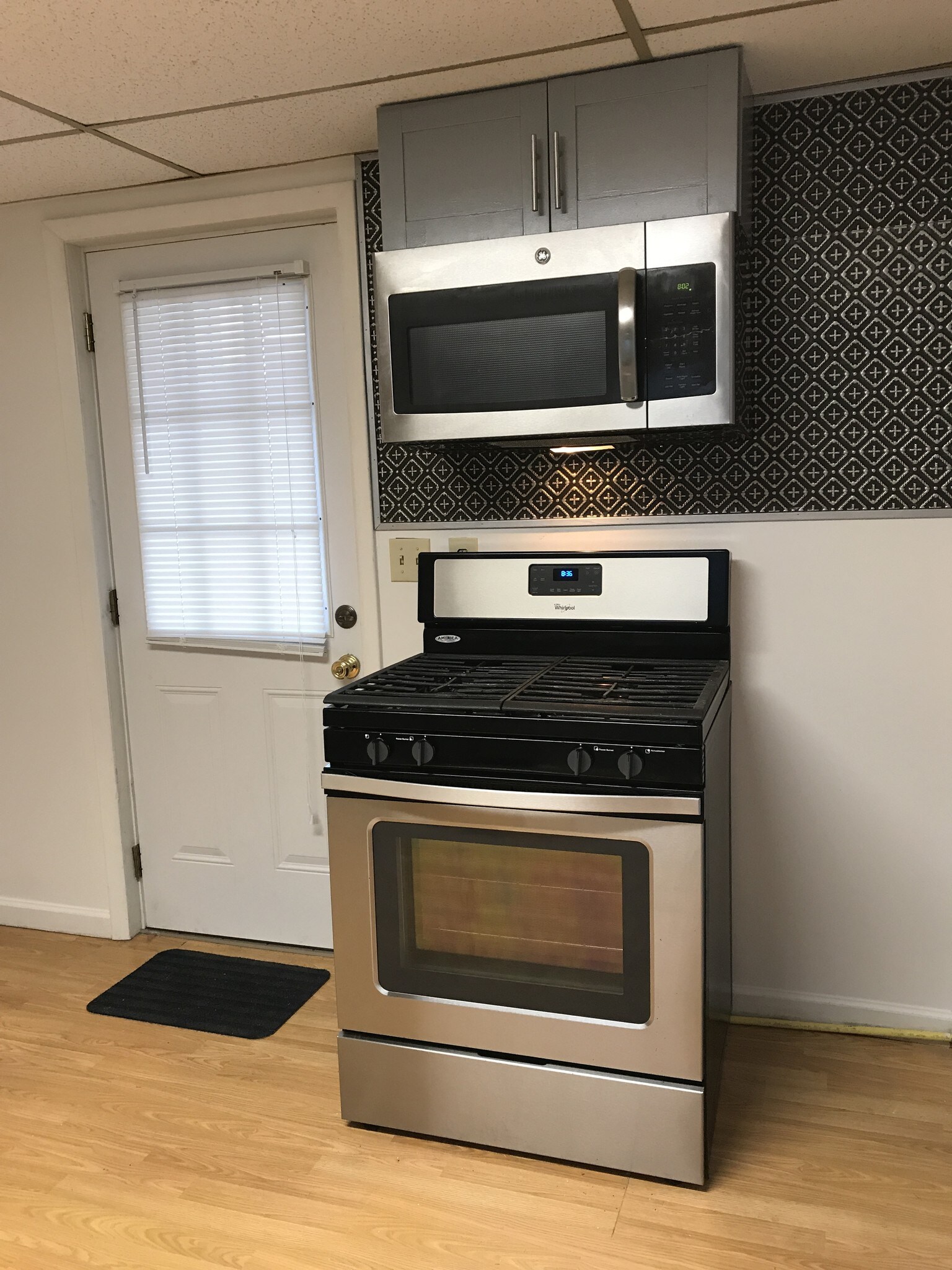 All Stainless Steel Appliances - 2203 5th Ave