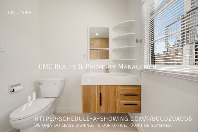 Building Photo - 33 Kennebec Ave