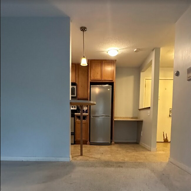 Building Photo - 3729 Snelling Ave