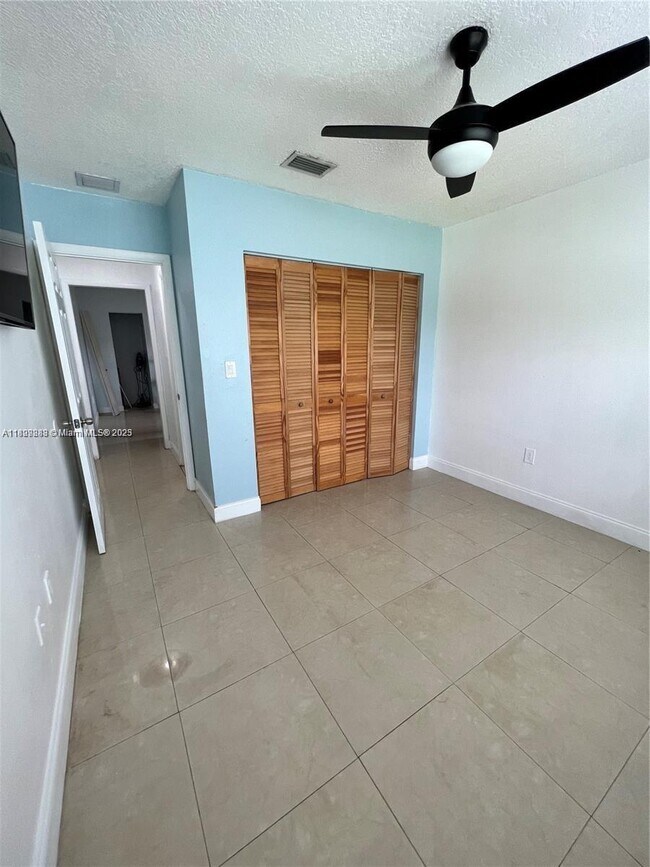 Building Photo - 11546 SW 135th Ln