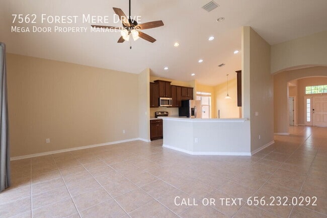 Building Photo - 7562 Forest Mere Dr