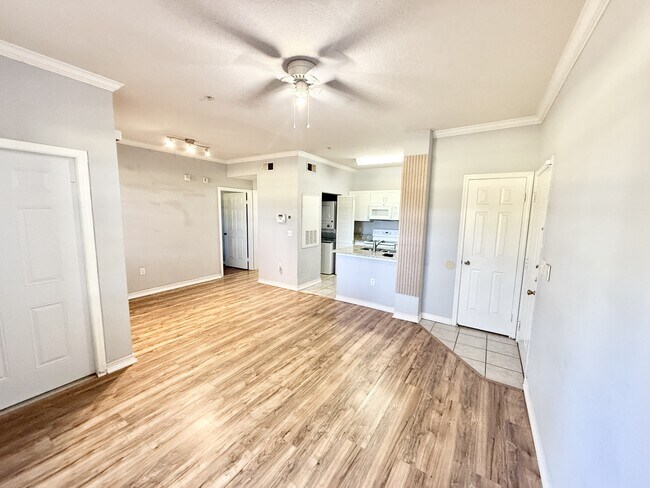 Building Photo - 2572 Robert Trent Jones Dr