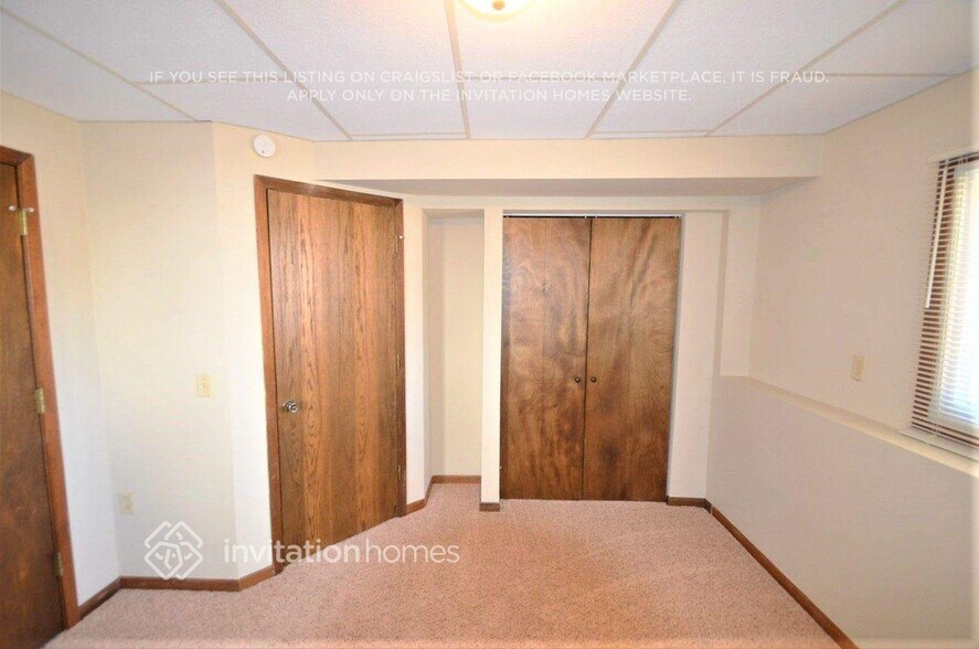 Building Photo - 7641 Edgewood Dr