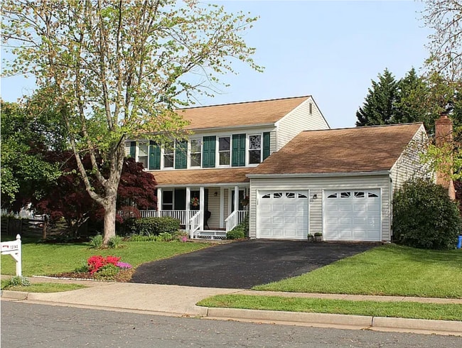 Primary Photo - 10149 Yorktown Dr