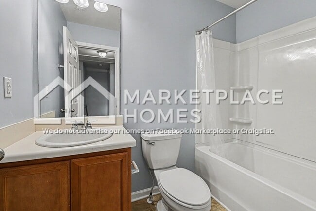 Building Photo - 5794 Westchase St
