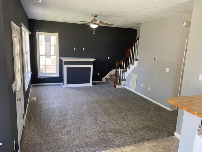 Building Photo - 204 Bellamy Ave