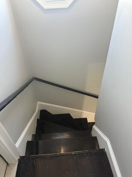 Building Photo - 8 Octavia St