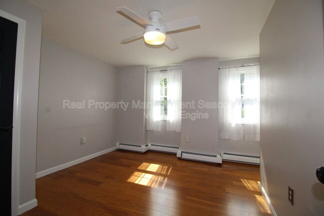 Building Photo - 21 Cutts Rd