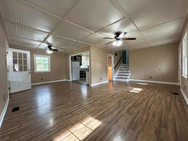 Building Photo - 1435 Marlborough Rd