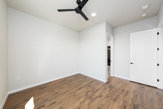 Building Photo - 4510 Terry-O Ln