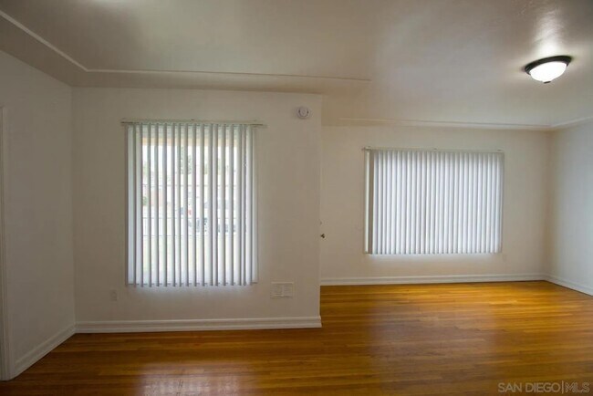 Building Photo - 170 Garrett Ave