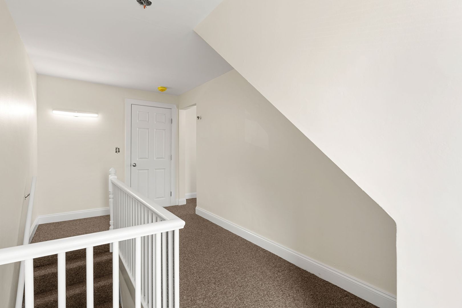 Building Photo - 79 Shaw St