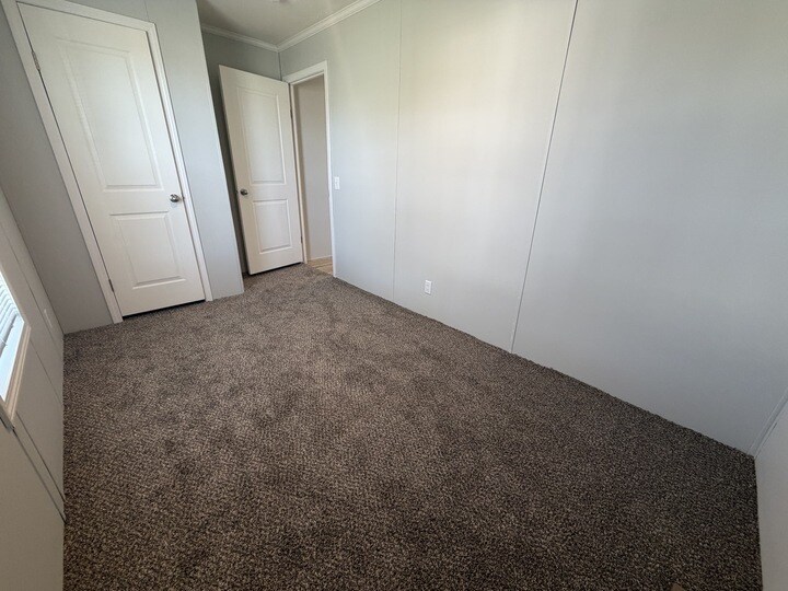 Building Photo - 15329 Danseur Dr
