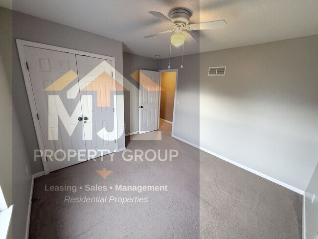Building Photo - Beautiful 4 Bedroom / 3 Bath Home in Olathe