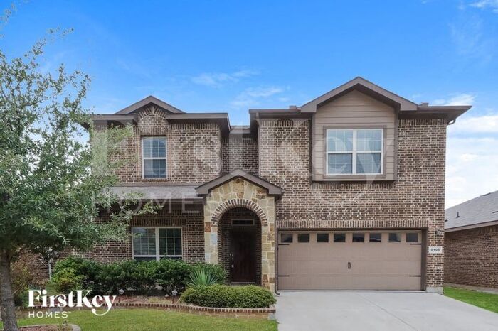 Primary Photo - 5105 Glen Meadow Dr