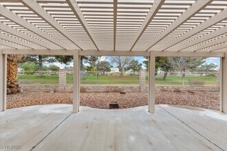 Building Photo - 5133 Future Dr