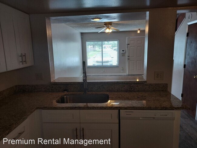 Building Photo - 2 br, 1.5 bath House - 12316 Fox Hound Ln