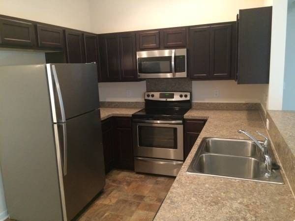 Building Photo - 140 Keaton Brook Drive