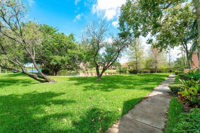 Building Photo - 1165 Crystal Way