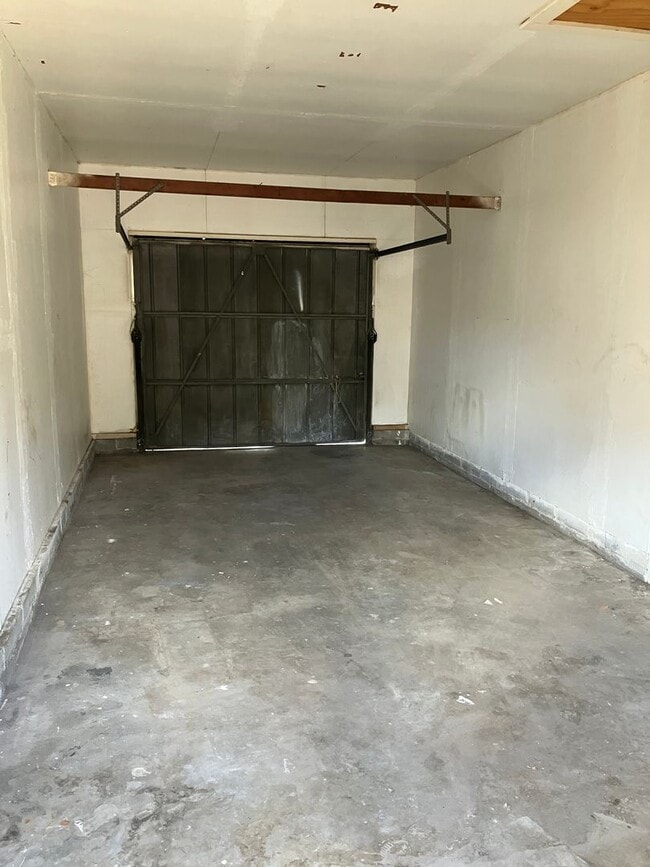 Building Photo - 204 Third St., Ripon, CA 95366