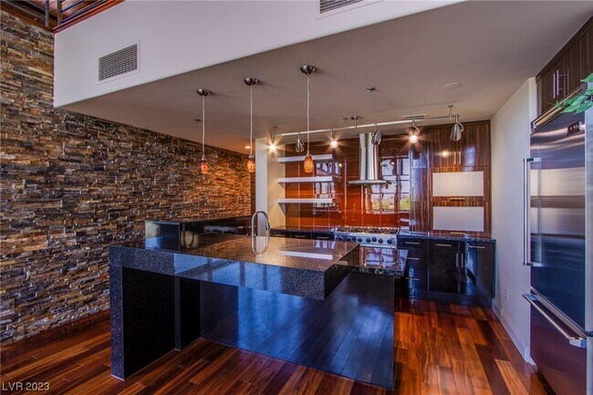 Building Photo - 11441 Allerton Park Dr