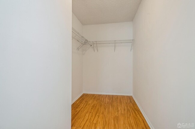 Building Photo - 15 Feiler Ct