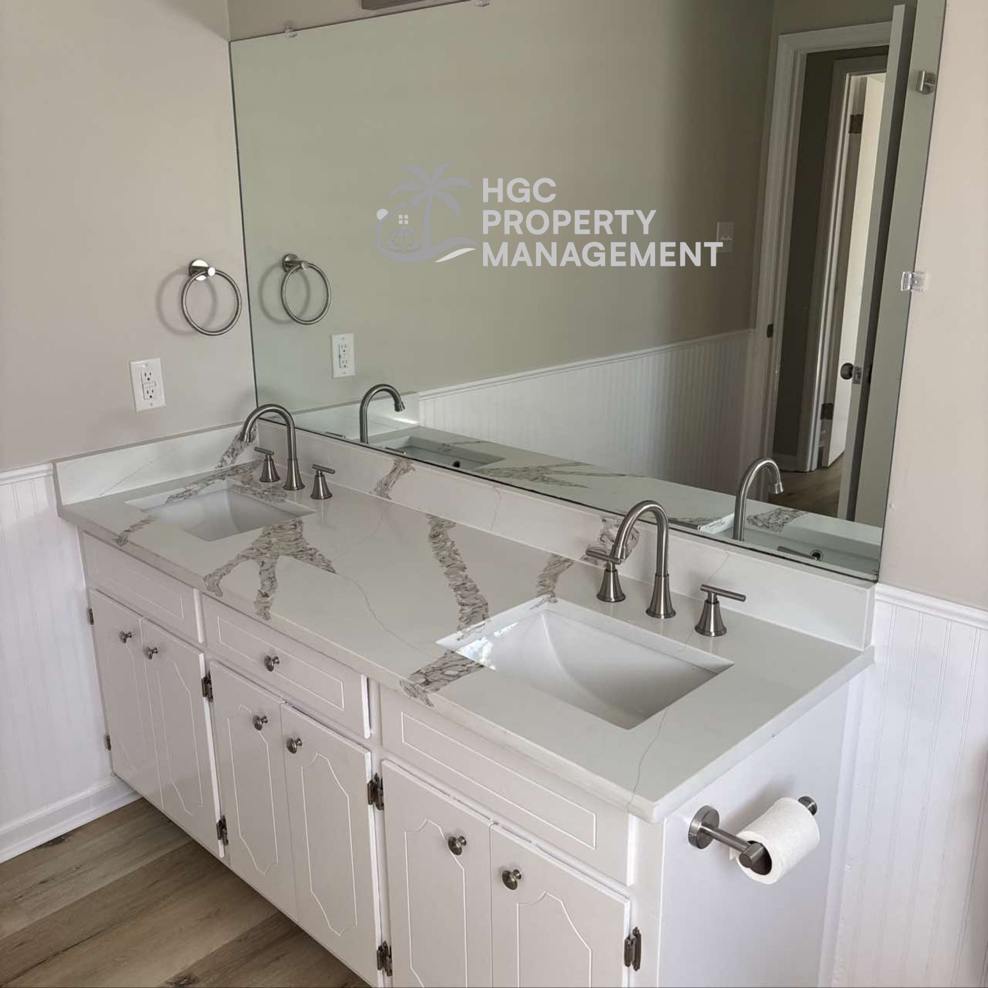 Building Photo - 404 Miles St