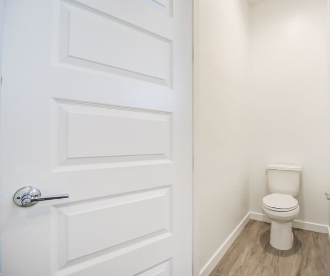 Building Photo - NEW 4 Bedroom home in Phoenix!