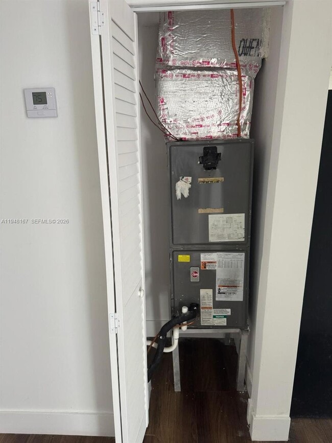 Building Photo - 13361 SW 9th Ct