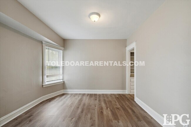 Building Photo - 2907 Rockwood Pl